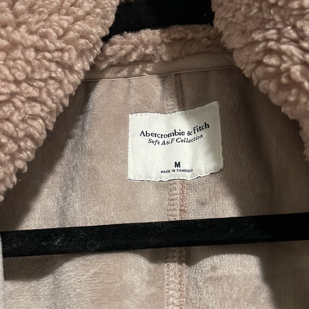 Jacket - Picture 2 of 4